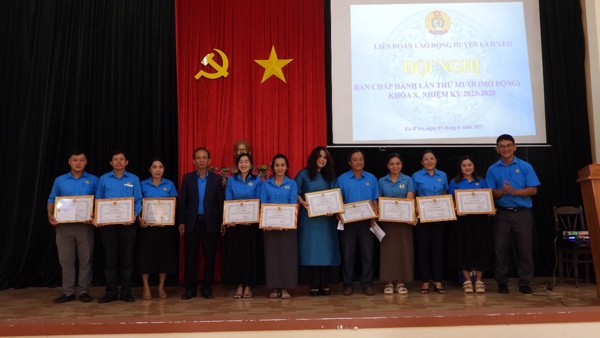 Liên đoàn Lao động huyện Ea H’Leo sơ kết hoạt động Công đoàn 6 tháng đầu năm 2025