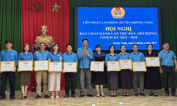 LĐLĐ huyện Krông Năng tổ chức hội nghị BCH lần thứ bảy, sơ kết hoạt động Công đoàn 6 tháng đầu năm 2025