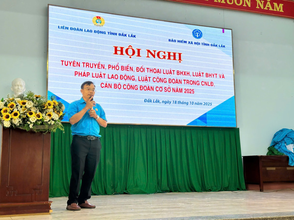 Tuyên truyền BHXH, BHYT, Luật Công đoàn
