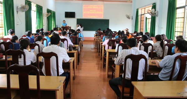 LĐLĐ Krông Ana phối hợp Trung tâm Chính trị huyện tập huấn nghiệp vụ công tác công đoàn năm 2024