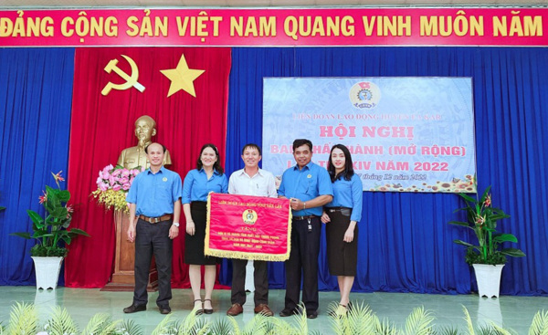 Liên đoàn Lao động Ea Kar tổng kết hoạt động năm 2022