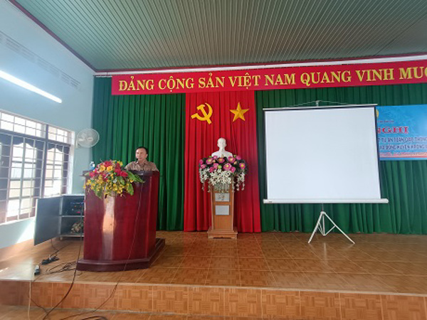 Tuyên truyền, phổ biến pháp luật về đảm bảo trật tự an toàn giao thông trong đoàn viên, CNVCLĐ tại huyện Krông Pắk