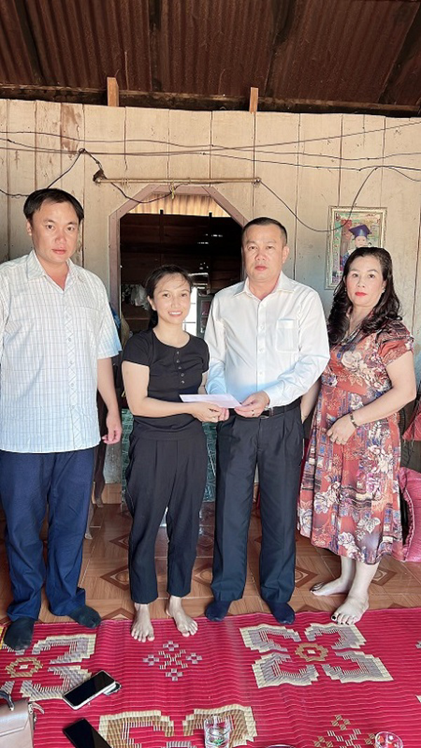 Công đoàn huyện Cư Mgar chăm lo cho đoàn viên  nhân Tháng Công nhân năm 2023