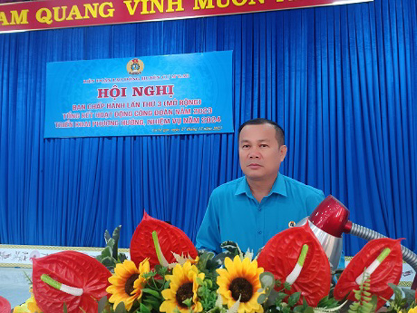 LĐLĐ huyện Cư M’gar tổ chức Hội nghị Ban chấp hành lần thứ 3 (mở rộng) để tổng kết hoạt động công đoàn năm 2023 và triển khai phương hướng, nhiệm vụ năm 2024