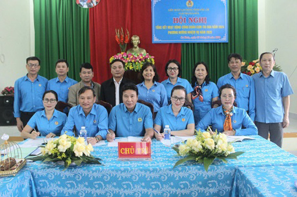 HỘI NGHỊ TỔNG KẾT HOẠT ĐỘNG CÔNG ĐOÀN CỤM THI ĐUA SỐ 2 NĂM 2024