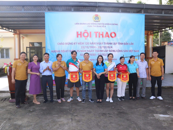 Cụm thi đua số 4 - LĐLĐ Krông Bông tổ chức giao lưu thể thao kỷ niệm 94 năm Ngày thành lâjp Hội Liên hiệp Phụ nữ Việt Nam