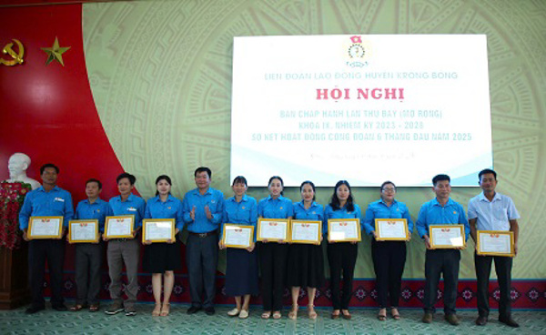 Liên đoàn Lao động huyện Krông Bông tổ chức Hội nghị Ban Chấp hành mở rộng lần thứ Bảy, khóa IX, nhiệm kỳ 2023 - 2028