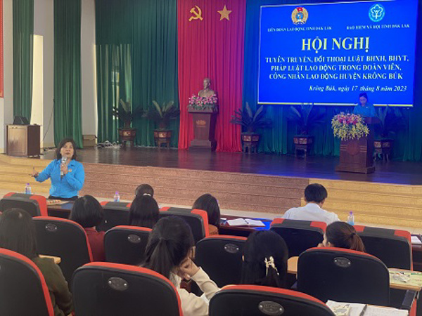 Hội nghị tuyên truyền, đối thoại Luật BHXH, BHYT, pháp luật lao động trong công nhân lao động, cán bộ Công đoàn cơ sở năm 2023