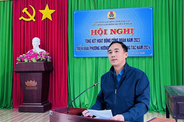 Liên đoàn Lao động huyên M’Drắk Tổ chức Hội nghị tổng kết hoạt động công đoàn năm 2023, triển khai phương hướng, nhiệm vụ năm 2024.
