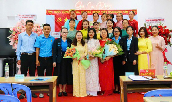 Liên đoàn Lao động thành phố Buôn Ma Thuột tập trung công tác vận động phát triển đoàn viên, thành lập CĐCS khu vực ngoài nhà nước