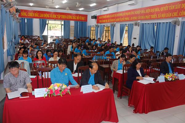 Liên đoàn Lao động huyện Buôn Đôn tổ chức Hội nghị tổng kết hoạt động công đoàn năm 2023