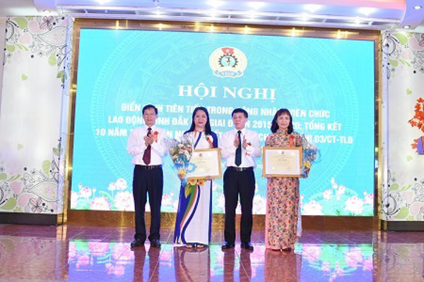 KỶ NIỆM NGÀY QUỐC TẾ PHỤ NỮ 8/3 VÀ KHỞI NGHĨA HAI BÀ TRƯNG: NHỮNG ĐÓNG GÓP QUAN TRỌNG CỦA CÔNG TÁC VẬN ĐỘNG NỮ CÔNG NHÂN VIÊN CHỨC LAO ĐỘNG VÀO CÔNG TÁC PHỤ NỮ TRÊN ĐỊA BÀN TỈNH